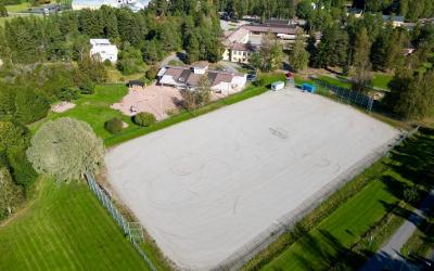 männäisten hiekkakenttä ilmakuvaus