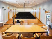 Workplace has an auditorium.