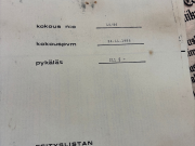 Aikakapselin sisältä löytynyt kaupunginvaltuuston rakennuttamispäätös